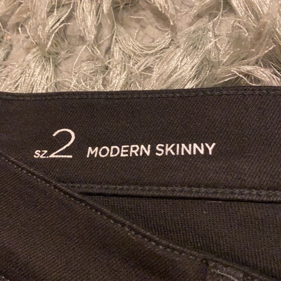 LOFT Skinny Jeans - Picture 11 of 11